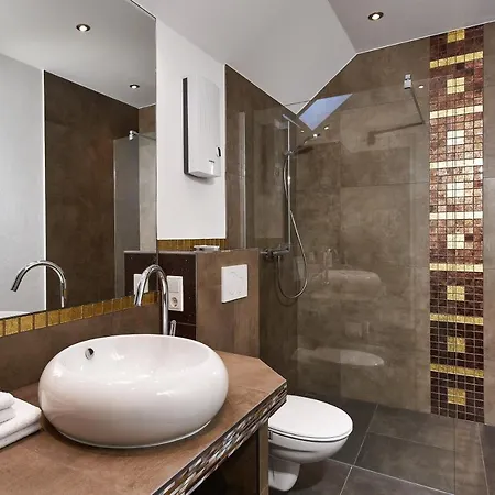 Wein Kerner Apartment *